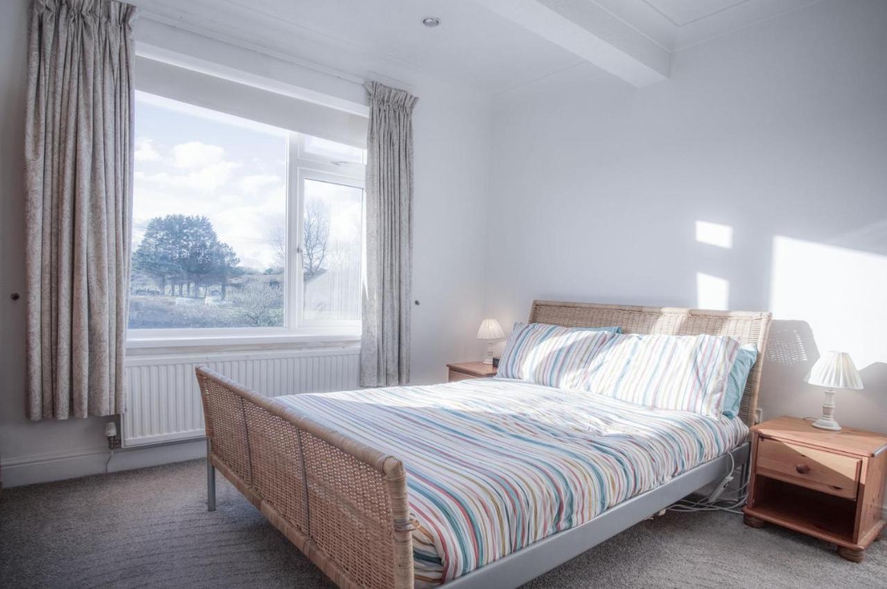 Maytree Cottage - 4 Bedroom Holiday Home - Tenby Extérieur photo