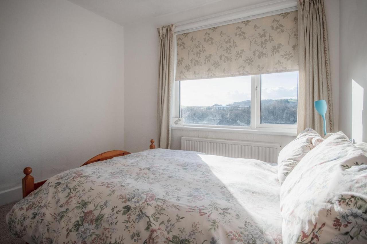 Maytree Cottage - 4 Bedroom Holiday Home - Tenby Extérieur photo