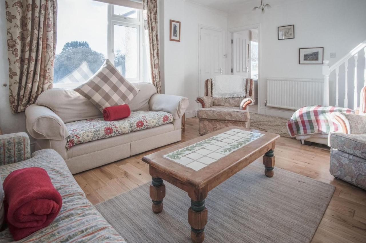 Maytree Cottage - 4 Bedroom Holiday Home - Tenby Extérieur photo