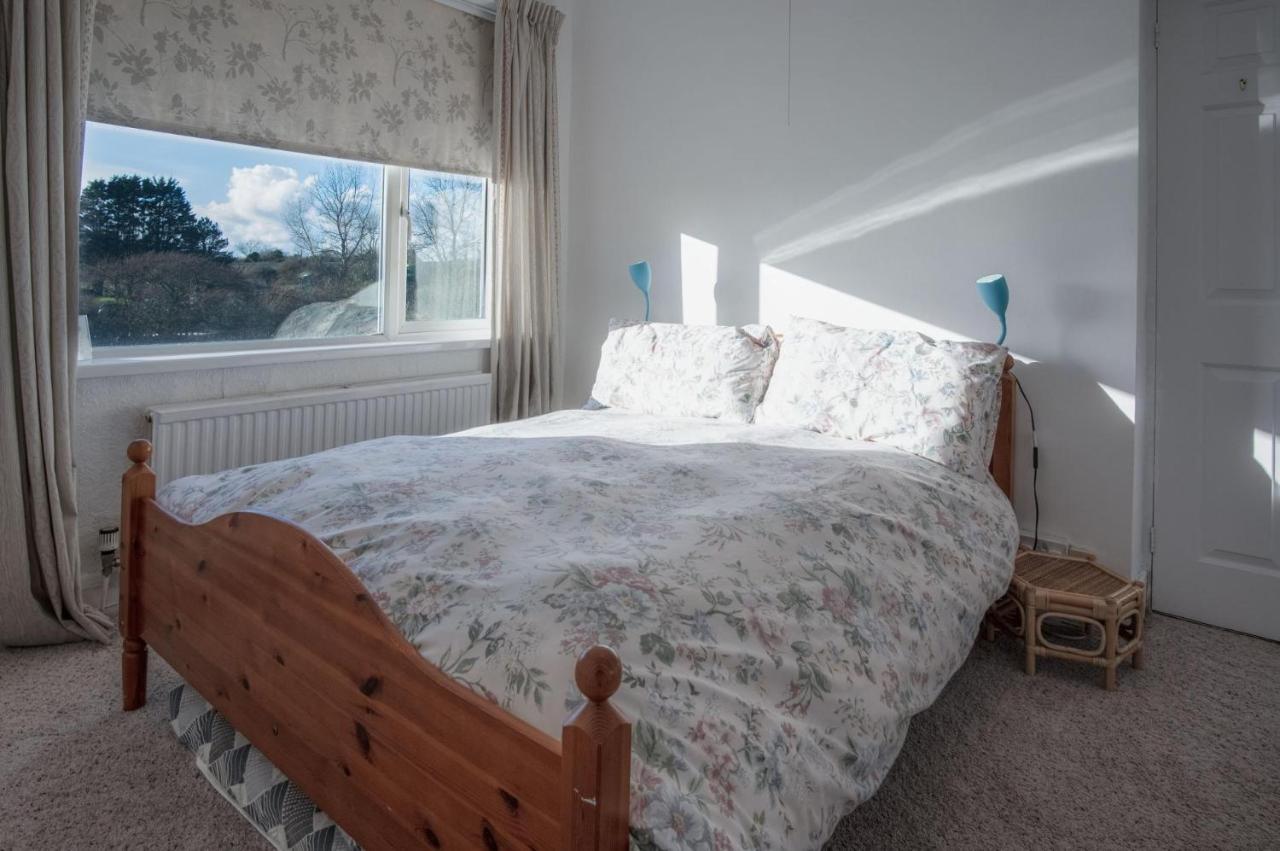 Maytree Cottage - 4 Bedroom Holiday Home - Tenby Extérieur photo